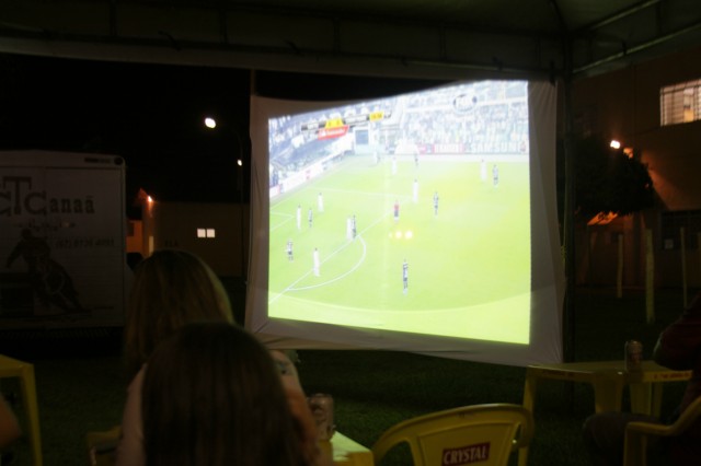 Restaurante Camalote está atendendo na exposição