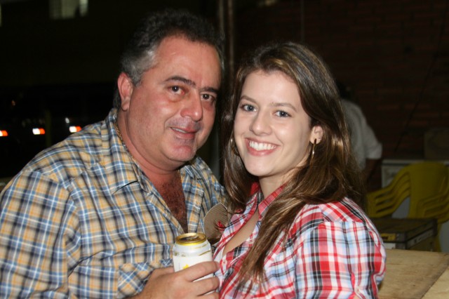 Restaurante Camalote está atendendo na exposição