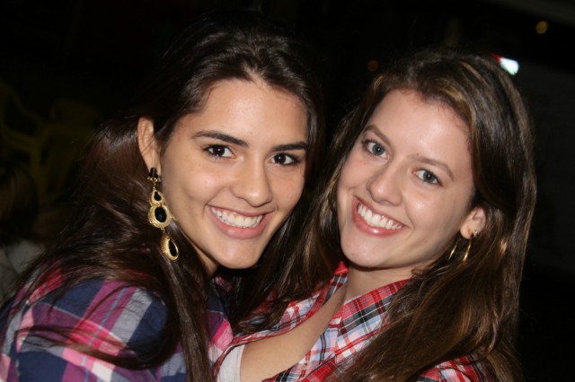 Restaurante Camalote está atendendo na exposição