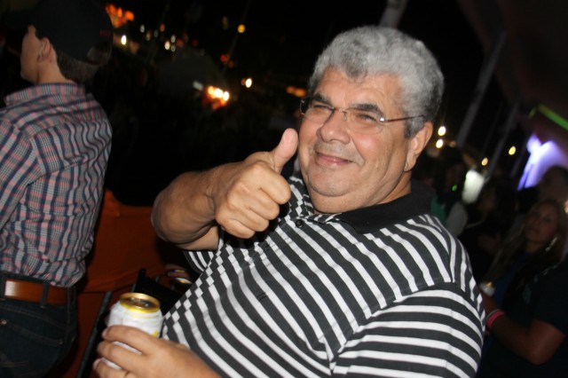 Restaurante Camalote está atendendo na exposição