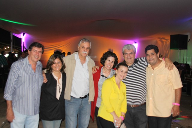 Restaurante Camalote está atendendo na exposição