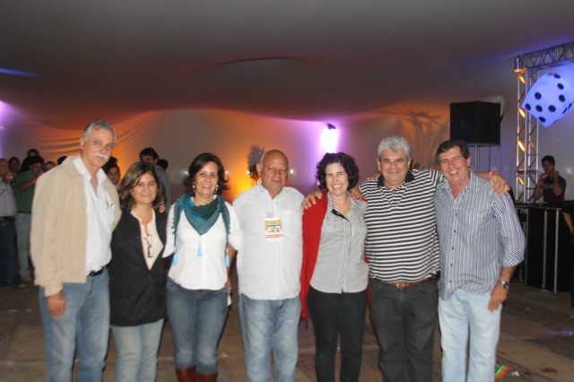 Restaurante Camalote está atendendo na exposição