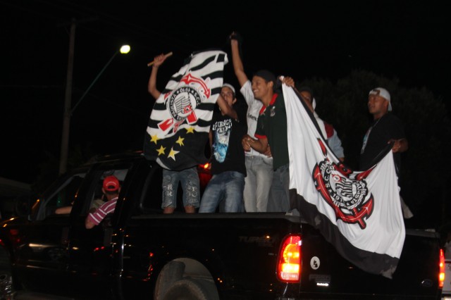 RUMO A TÓQUIO: Para desespero dos secadores, Corinthians ganha título inédito