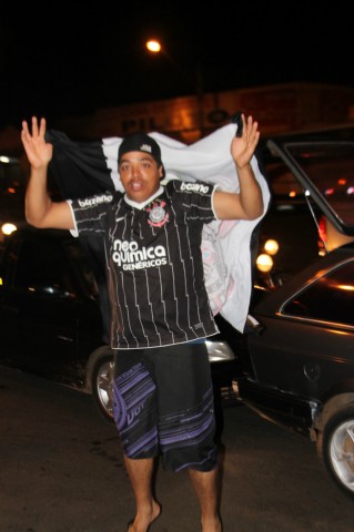 RUMO A TÓQUIO: Para desespero dos secadores, Corinthians ganha título inédito