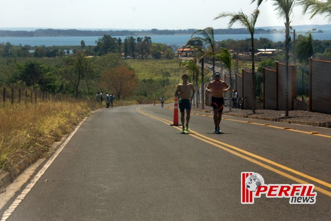 1° Triatlo Rápido reúne atletas internacionais em Três Lagoas