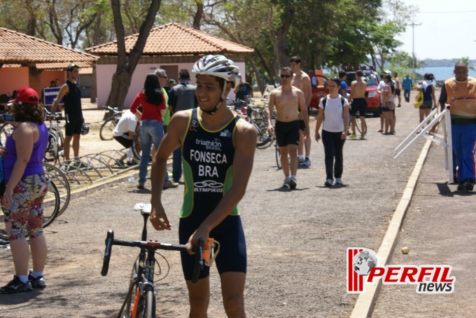 1° Triatlo Rápido reúne atletas internacionais em Três Lagoas