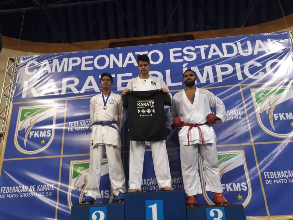 Atletas de Três Lagoas vencem 1ª Etapa do Campeonato Estadual de Karatê