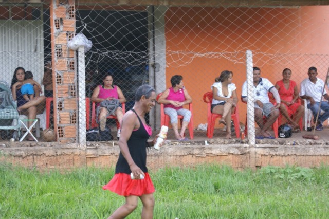 Jogo Homens x Mulheres no Jupiá