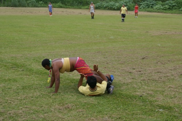 Jogo Homens x Mulheres no Jupiá