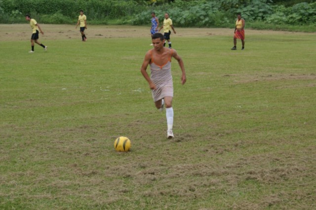 Jogo Homens x Mulheres no Jupiá