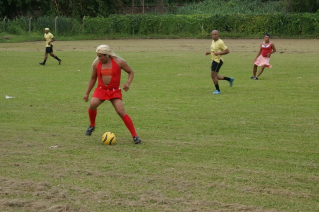 Jogo Homens x Mulheres no Jupiá