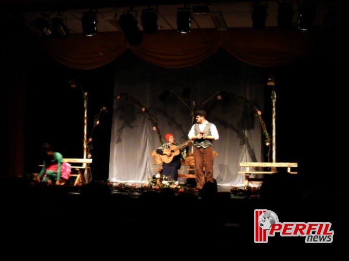 Confira as fotos das apresentações do fim de semana do “MS em Cena” Confira as fotos das apresentações do fim de semana do “MS em Cena”