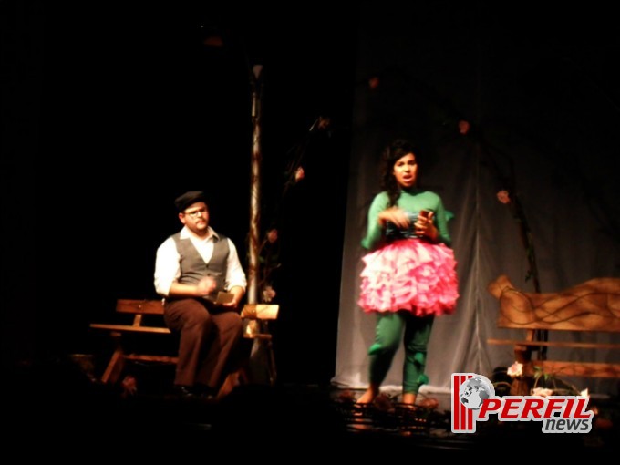 Confira as fotos das apresentações do fim de semana do “MS em Cena” Confira as fotos das apresentações do fim de semana do “MS em Cena”