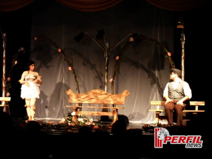 Confira as fotos das apresentações do fim de semana do “MS em Cena” Confira as fotos das apresentações do fim de semana do “MS em Cena”