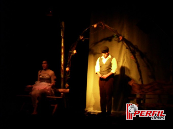 Confira as fotos das apresentações do fim de semana do “MS em Cena” Confira as fotos das apresentações do fim de semana do “MS em Cena”