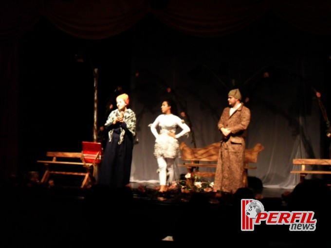 Confira as fotos das apresentações do fim de semana do “MS em Cena” Confira as fotos das apresentações do fim de semana do “MS em Cena”