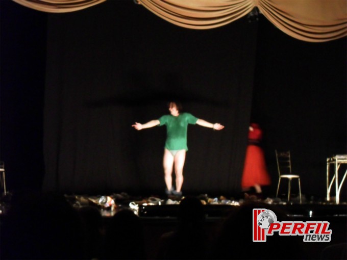 Confira as fotos das apresentações do fim de semana do “MS em Cena” Confira as fotos das apresentações do fim de semana do “MS em Cena”