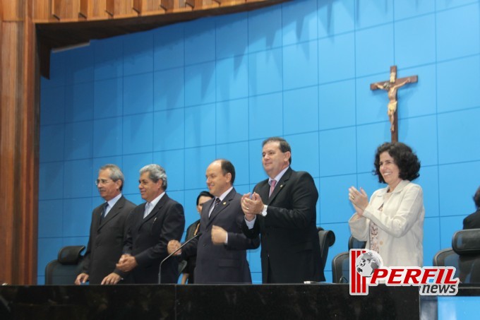 Noite de títulos e de emoções na Assembleia Legislativa