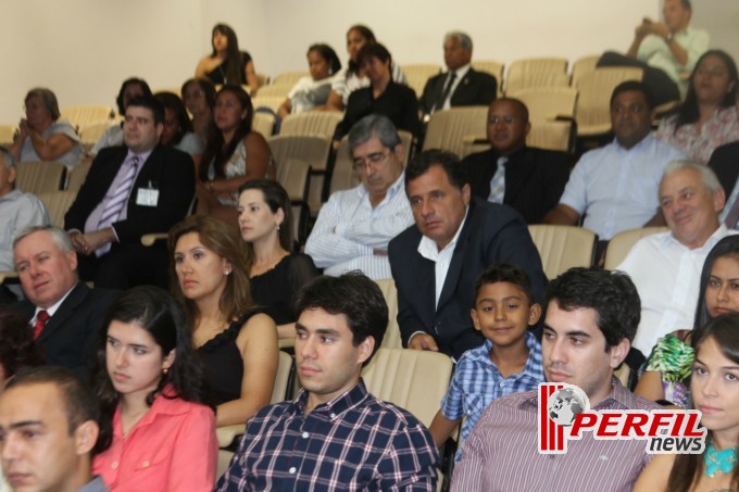 Noite de títulos e de emoções na Assembleia Legislativa