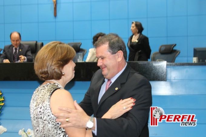 Noite de títulos e de emoções na Assembleia Legislativa