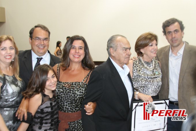 Noite de títulos e de emoções na Assembleia Legislativa