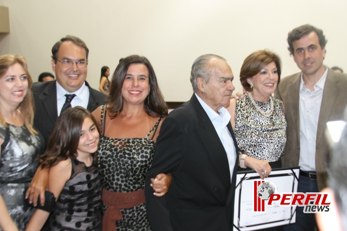 Noite de títulos e de emoções na Assembleia Legislativa