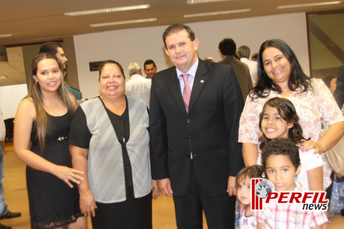 Noite de títulos e de emoções na Assembleia Legislativa