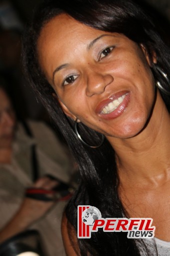 Desfile das Escolas de Samba atrai multidão à Avenida em Três Lagoas