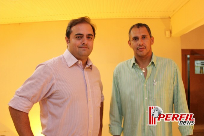 Em noite de festa, Grupo Agitta mostra mudança em seus veículos de comunicação