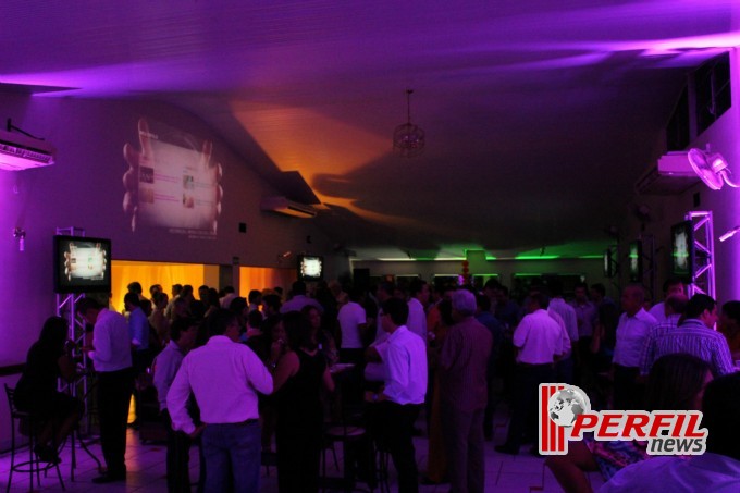 Em noite de festa, Grupo Agitta mostra mudança em seus veículos de comunicação