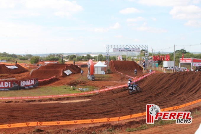 Confira as fotos do treino livre da categoria MX1