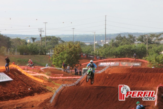 Confira as fotos do treino livre da categoria MX1