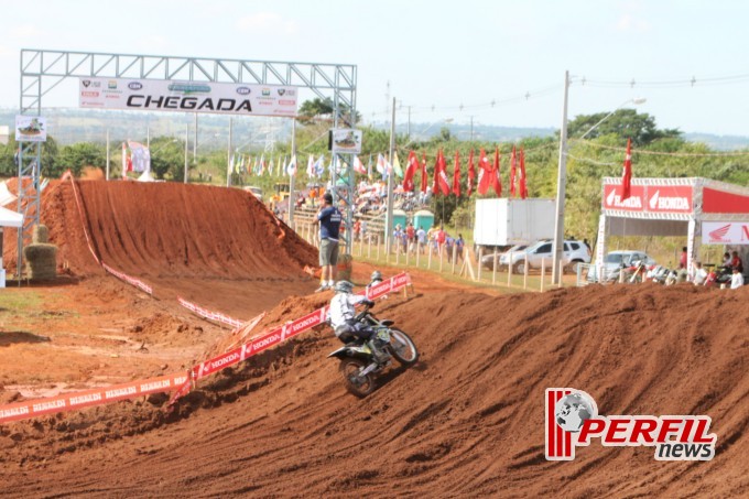 Confira as fotos do treino livre da categoria MX1