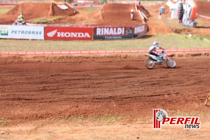 Confira as fotos do treino livre da categoria MX1