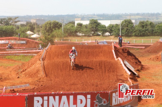 Confira as fotos do treino livre da categoria MX1