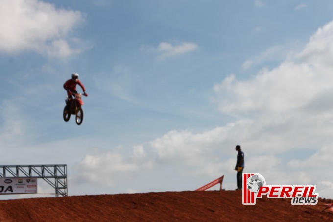 Confira as fotos do treino livre da categoria MX1