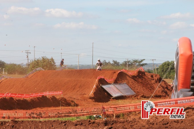 Veja as fotos do treino cronometrado da categoria MX2