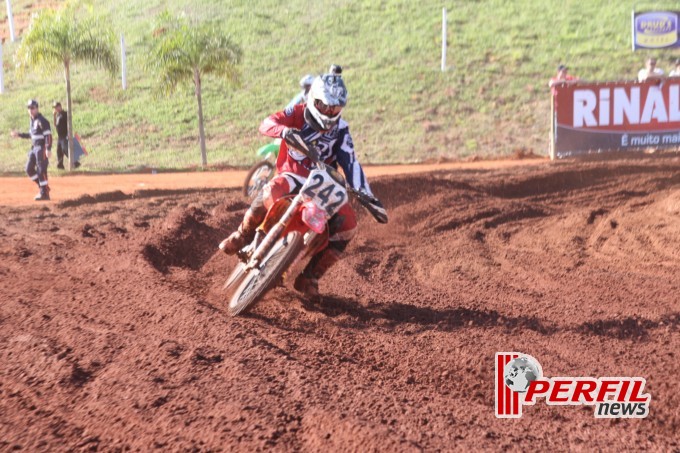 Confira as fotos do treino cronometrado da categoria MX1
