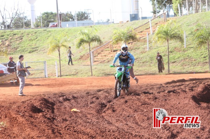 Confira as fotos do treino cronometrado da categoria MX1