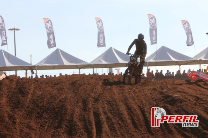 Confira as fotos do treino cronometrado da categoria MX1