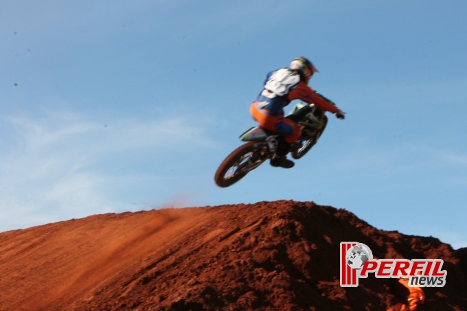 Confira as fotos do treino cronometrado da categoria MX1