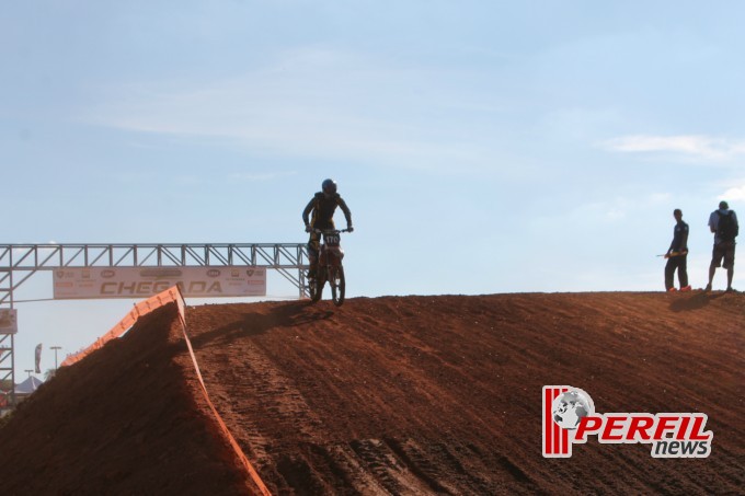 Confira as fotos do treino cronometrado da categoria MX1
