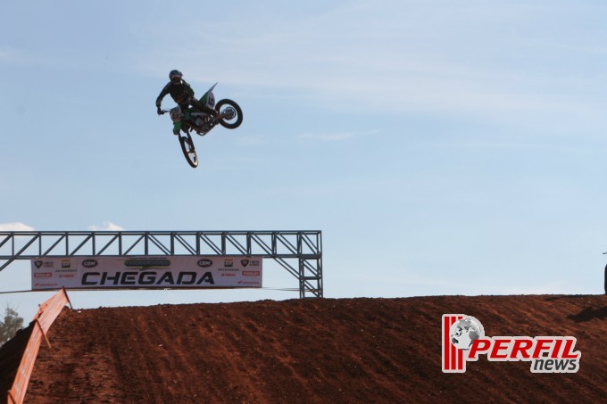 Confira as fotos do treino cronometrado da categoria MX1