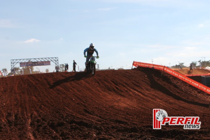 Confira as fotos do treino cronometrado da categoria MX1