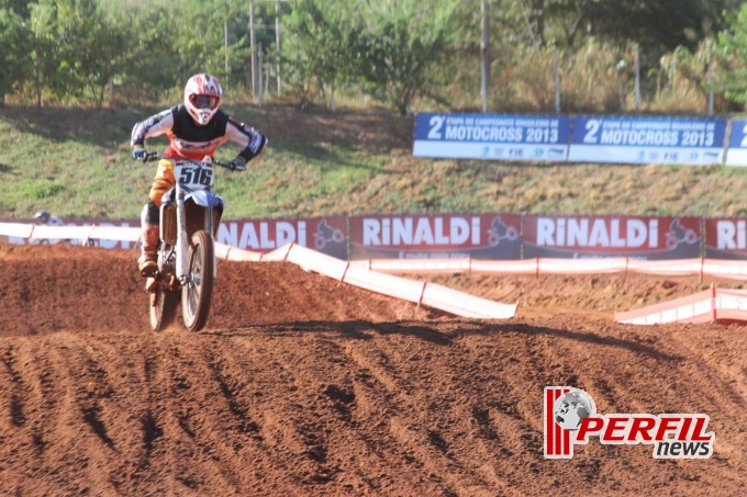 Confira as fotos do treino cronometrado da categoria MX1