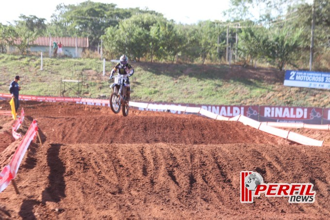 Confira as fotos do treino cronometrado da categoria MX1