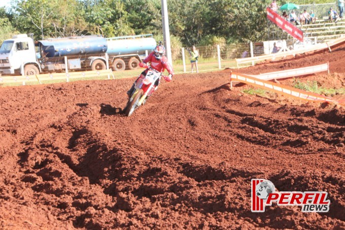 Confira as fotos do treino cronometrado da categoria MX1