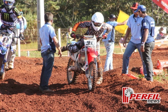 Confira as fotos do treino cronometrado da categoria MX1