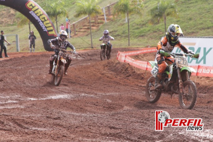 Pilotos da categoria Junior já fizeram o reconhecimento de pista nesta manhã