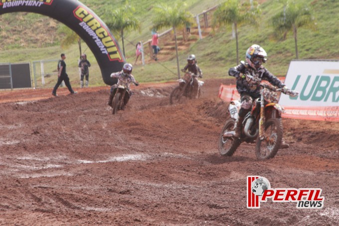 Pilotos da categoria Junior já fizeram o reconhecimento de pista nesta manhã